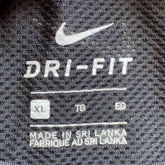 Nike muscle tank top - Picture 4 of 5